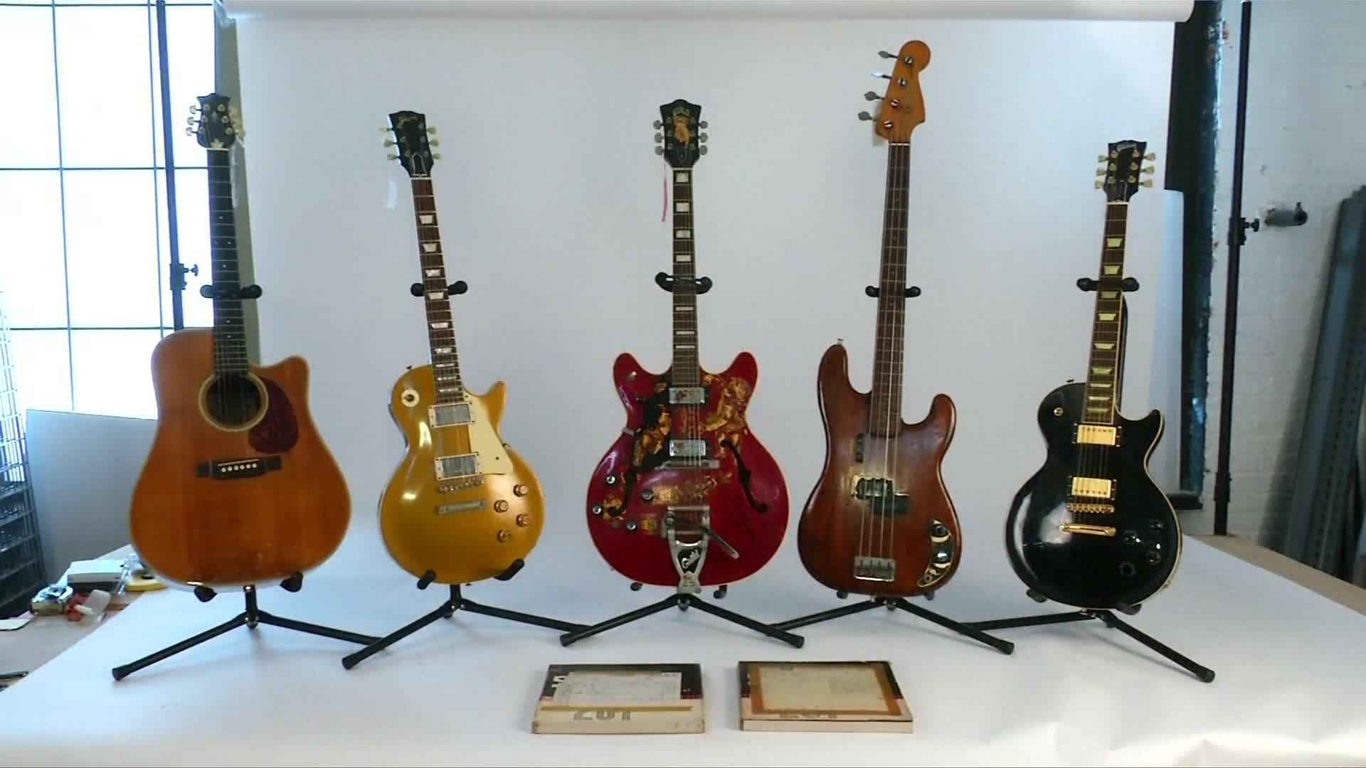 Guitar used by Jimi Hendrix to sell at auction Current News Videos