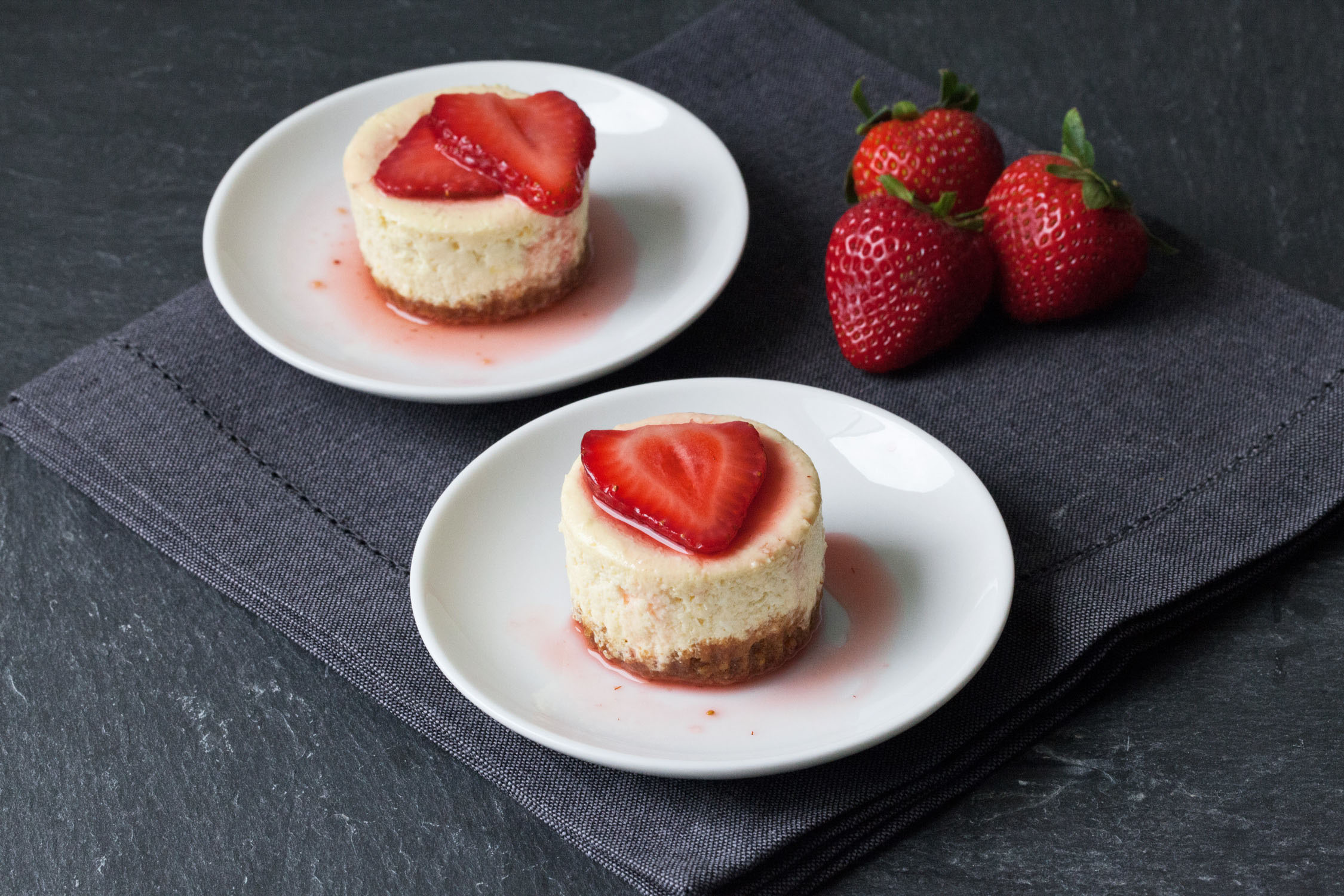 These mini cheesecakes aren't just adorable, baked in a muffin tin....