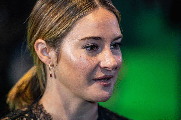 Shailene Woodley says Instagram was fun -- until she dated someone 'very,  very famous' | Entertainment News | ArcaMax Publishing