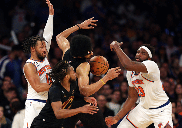 RJ Barrett, Jalen Brunson Bounce Back In Knicks' Blowout Game 3 Win ...