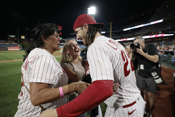 Michael Lorenzen throws 14th no-hitter in Phillies franchise history - WHYY