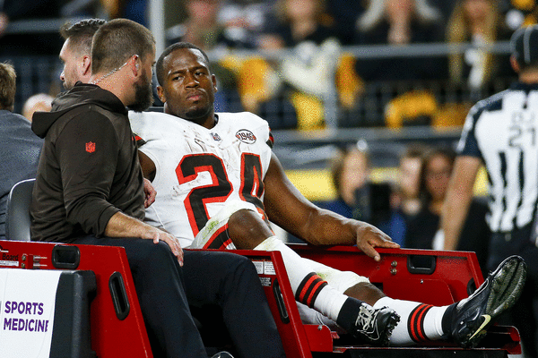 Browns star RB Nick Chubb undergoes knee surgery, will need 2nd