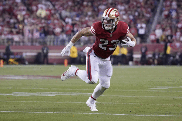 49ers' Brandon Aiyuk surpasses Deebo Samuel, moves closer to Jerry