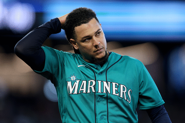 Mariners fall to Rangers and watch Astros eliminate them from playoffs