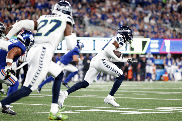 Seahawks defense feasts on Giants in dominant 'Monday Night Football' win