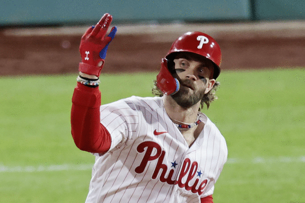 Bryce Harper stares down Michael Phelps after homer, steals home, grows his  legend in Phillies' NLCS win