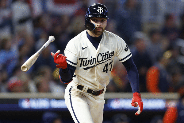 Braves' Orlando Arcia said Bryce Harper can stare 'wherever he wants' and  didn't intend for him to hear his mockery