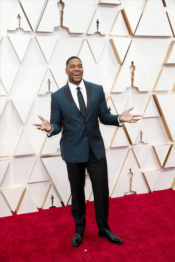 Michael Strahan's 'GMA' absence will continue as he deals with 'personal  family matters', Entertainment News
