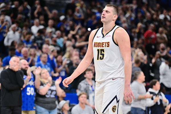 Despite Nikola Jokic's ejection, Nuggets beat Bulls