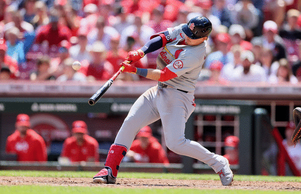 Cardinals beat Reds, 5-3, take the series and climb back to .500 ...