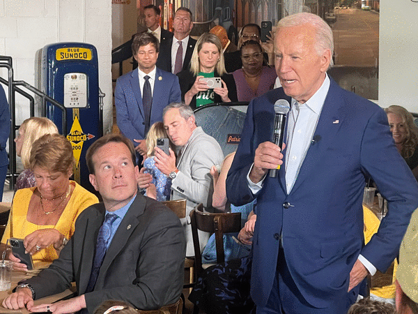 Biden goes on attack against Trump, media in Detroit amid calls to drop ...