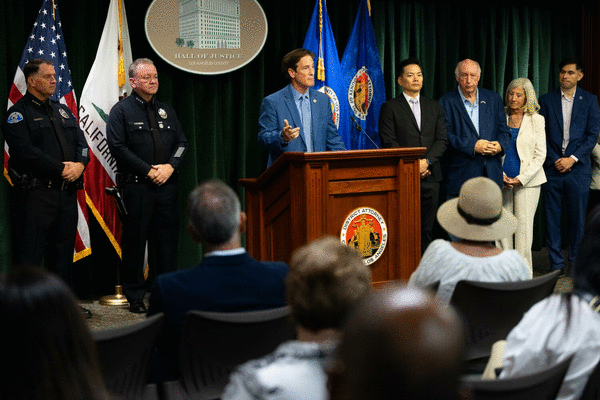 Photo: arcamax.com LAPD Whistleblower Prosecution: Why Charging Officer Daniel Flores Sends the Wrong Message