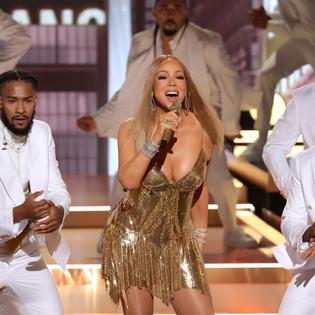 Bang Showbiz / Mariah Carey has finished her new album