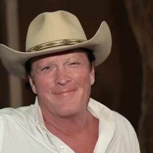 Bang Showbiz / Michael Madsen 'struggled to maintain his sobriety' before death