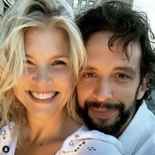 Bang Showbiz / Amanda Kloots' heavy grief' five years after death of husband