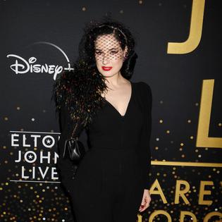 Bang Showbiz / Dita Von Teese wants to be 'sexualised and objectified' at times and hopes her show feels 'sexy'