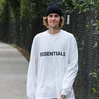 Bang Showbiz / Justin Bieber is set to release a surprise new album