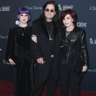 Bang Showbiz / Kelly Osbourne with parents Ozzy and Sharon