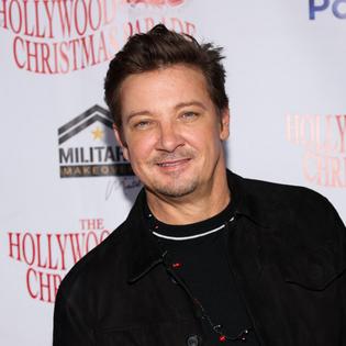 Bang Showbiz / Jeremey Renner gets on well with his ex-wife