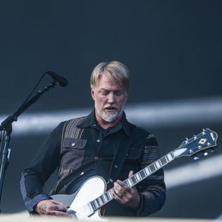 Bang Showbiz / Queens Of The Stone Age have announced intimate gigs in the UK and Europe later this year