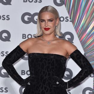 Bang Showbiz / Anne-Marie didn't want to be left alone in her house amid postnatal anxiety battle