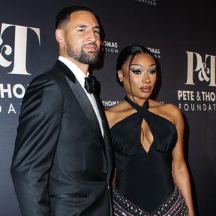Bang Showbiz / Klay Thompson and Megan Thee Stallion made their red carpet debut