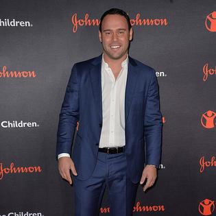 Bang Showbiz / Scooter Braun is speaking out on mourning his old friend Kanye West after his attack on Jews