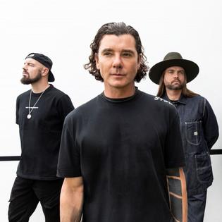 Bang Showbiz / Gavin Rossdale thought Bush would go 'down in flames' at the 'height of Britpop'