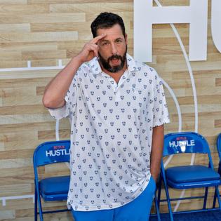 Bang Showbiz / Adam Sandler has reprised the role of Happy Gilmore