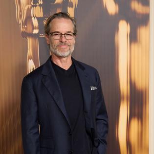 Bang Showbiz / Guy Pearce has no regrets about his failed pop career.