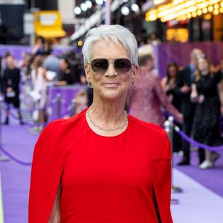 Bang Showbiz / Jamie Lee Curtis supports Pamela Anderson and Michael Douglas' relationship.