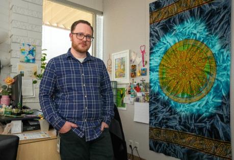 Rich Pedroncelli/KFF Health News/TNS