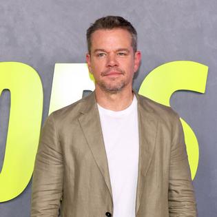 Bang Showbiz / Matt Damon was choking for 'about an hour and a half' at Jimmy Kimmel's dinner party