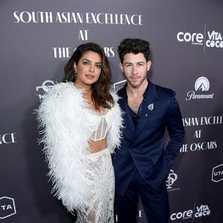 Bang Showbiz / Nick Jonas doesn't like do any other activity in bed than sleeping