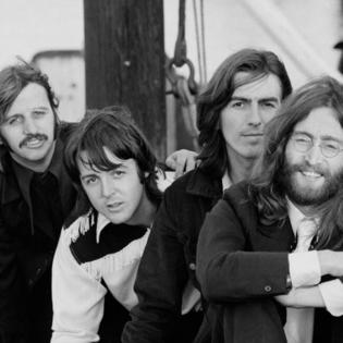 Bang Showbiz / The Beatles