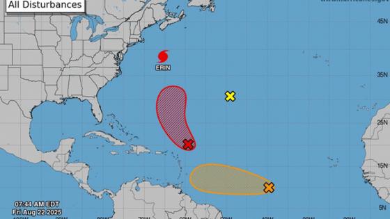 Handout/National Hurricane Center/TNS