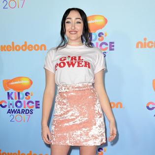 Bang Showbiz / Noah Cyrus wants to become a mom