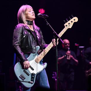 Bang Showbiz / Suzi Quatro performing at the Royal Albert Hall in London in 2022