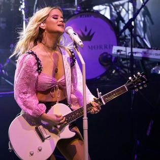 Bang Showbiz / Maren Morris was the victim of a groping incident at her meet and greet in Michigan