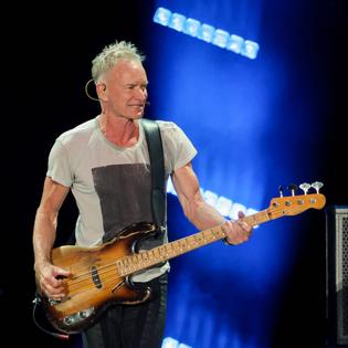 Bang Showbiz / Sting sued by Police bandmates