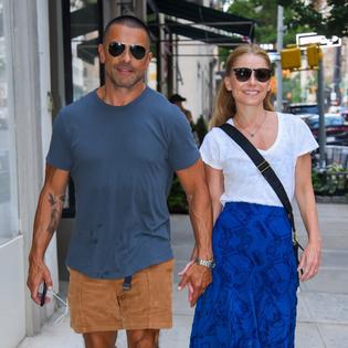 Bang Showbiz / Kelly Ripa and Mark Consuelos have joked about a hypothetical breakup