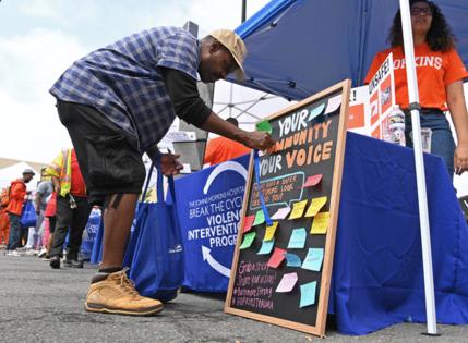 Lloyd Fox/Baltimore Sun/TNS
