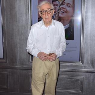 Bang Showbiz / Woody Allen is interested in working with Donald Trump on another movie