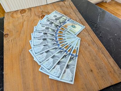 You may be about to sign a contract where you'll need somewhere between $300 and $3,000 to pay the contractor. Woe is you if you don’t spell out when and how the contractor gets paid. (Tim Carter/Tribune Content Agency/TNS)