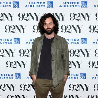 Bang Showbiz / Penn Badgley has become a father to twin boys