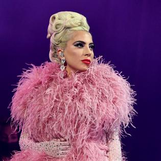 Bang Showbiz / Lady Gaga was forced to cancel her gig