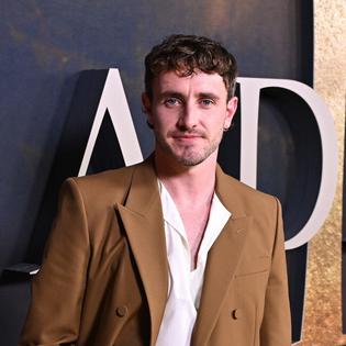 Bang Showbiz / Paul Mescal stars in Hamnet