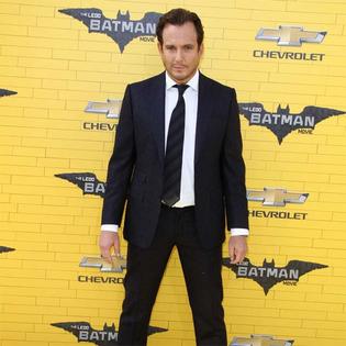 Bang Showbiz / Will Arnett has a new girlfriend
