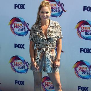 Bang Showbiz / Candace Cameron Bure removed a photo from Instagram