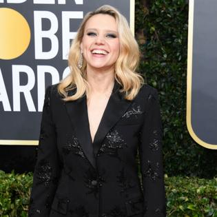 Bang Showbiz / Kate McKinnon has geographic tongue